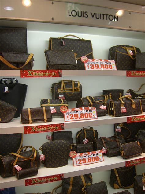 louis vuitton second hand tokyo|Louis Vuitton pre owned.